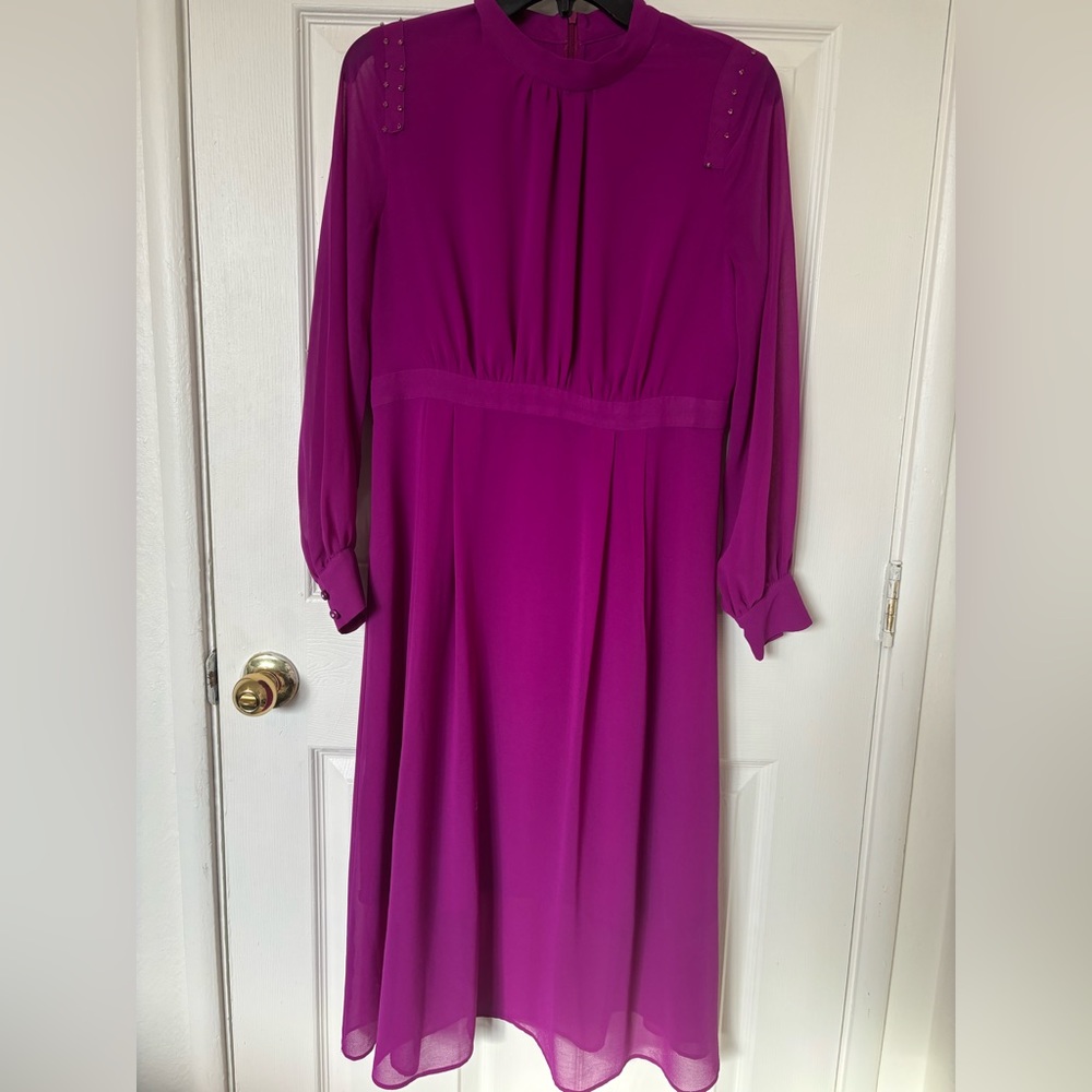 I am selling a fuchsia, pink midi dress